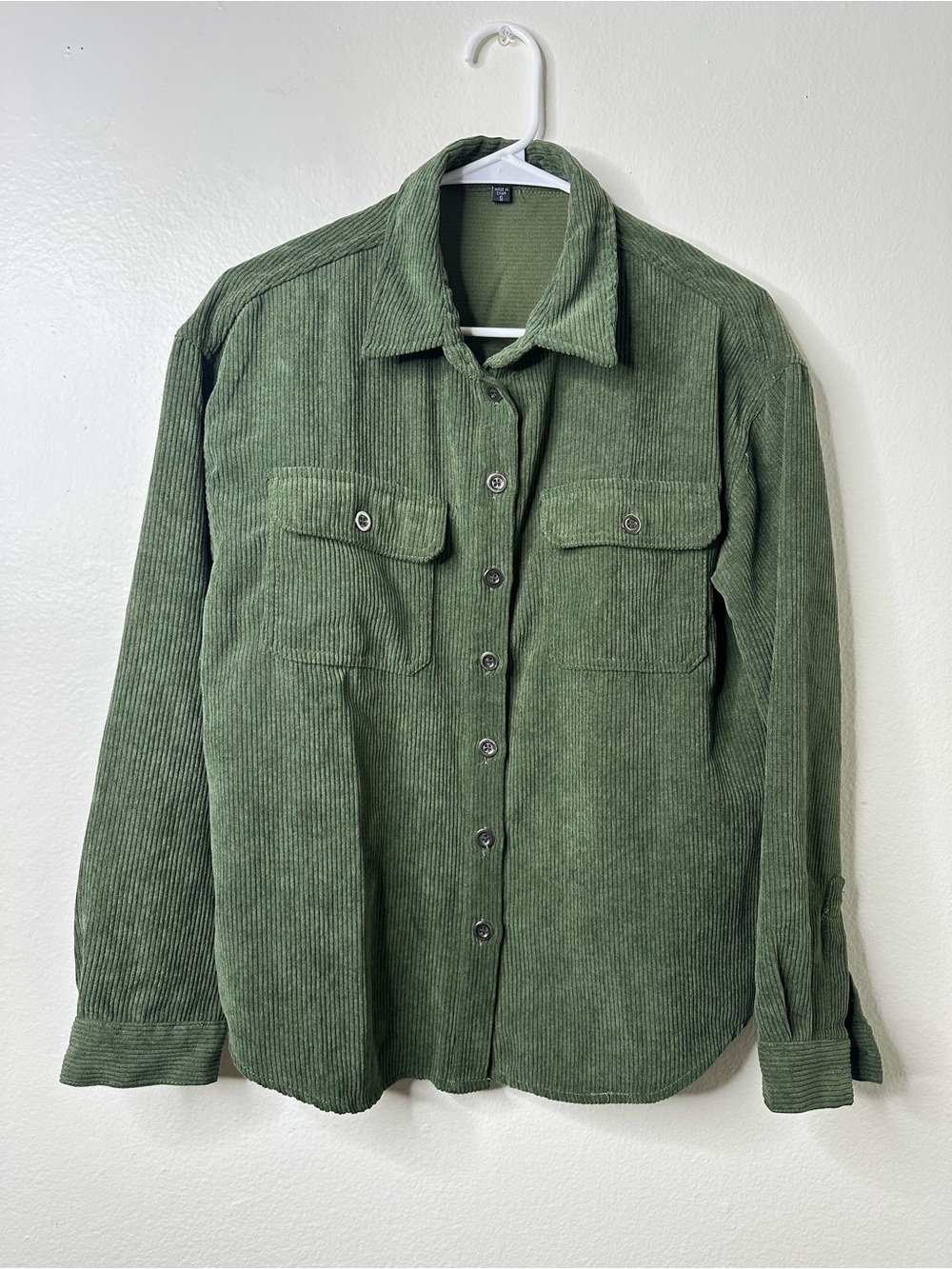 Velvet Heart Olive Green Corduroy Button Down Longsleeve Small